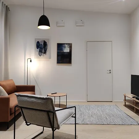 Willamo Three Bedroom Vi דירה רובניימי